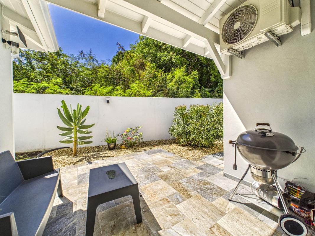 28.Location villa piscine Saint François Guadeloupe_Terrasse Arrière